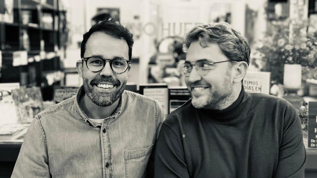 Máximo Huerta y su expareja, Juan Castillo, en una imagen compartida en Instagram.