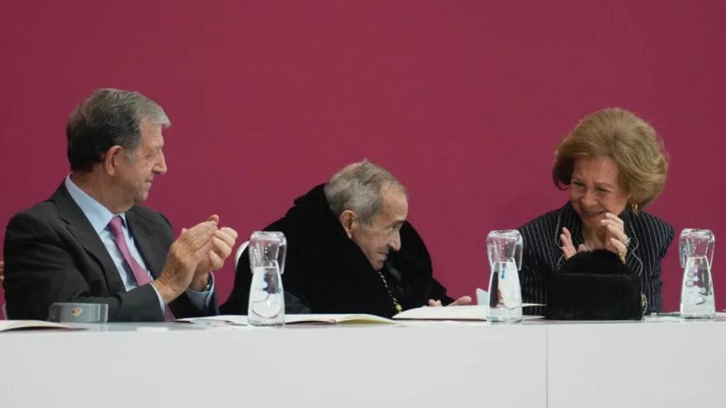 La reina Sofía durante el acto en homenaje a Emilio Lora-Tamayo.