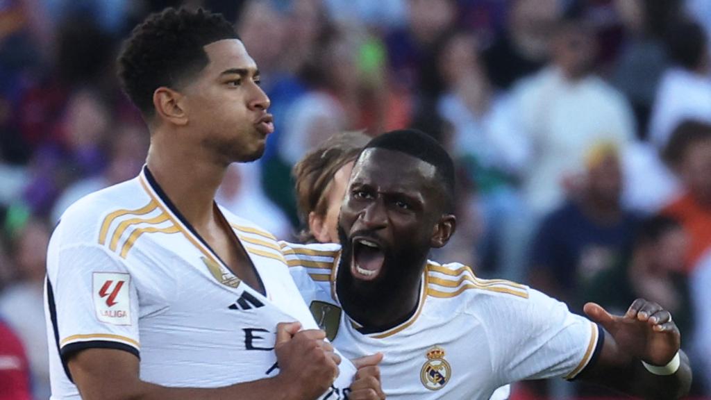Jude Bellingham celebra el primero de sus dos goles en El Clásico
