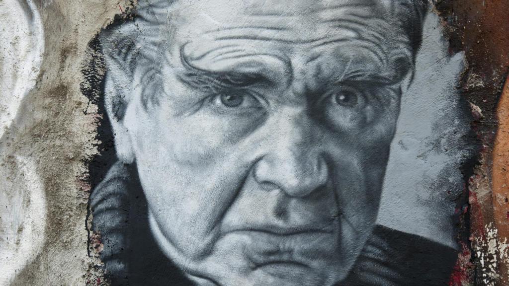 Retrato de Emil Cioran en un mural callejero. Foto: Thierry Ehrmann / CC BY 2.0