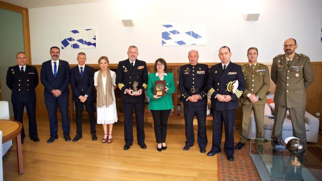 Los integrantes del convenio firmado.