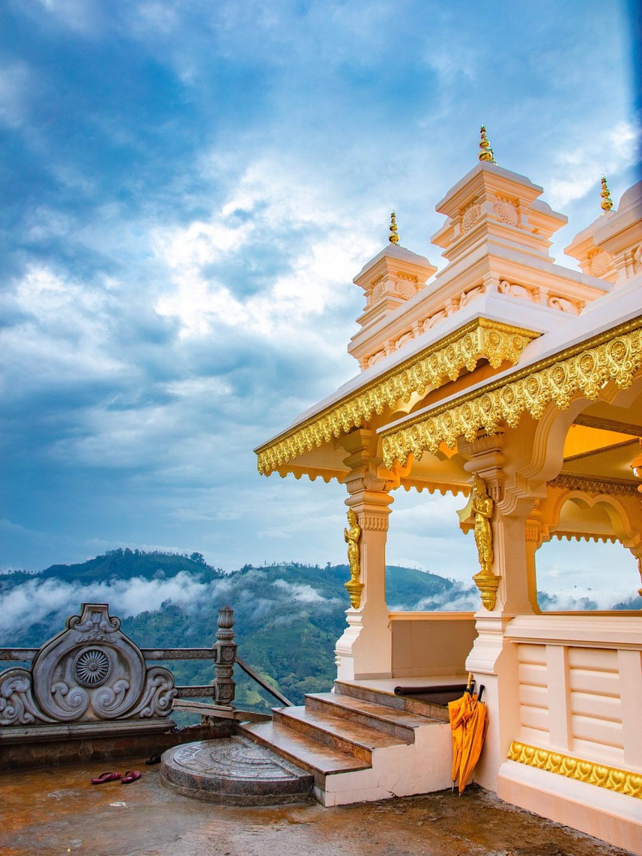 Sri Whardana