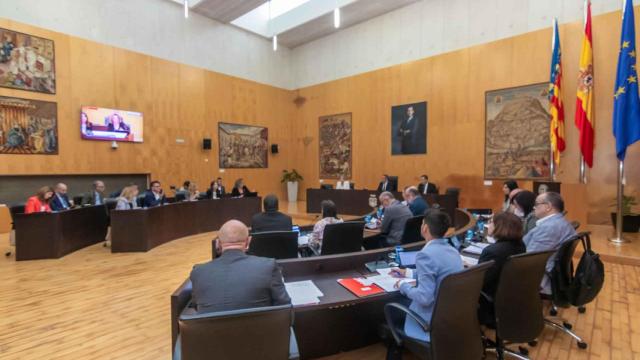 Benidorm aprueba por urgencia una subida del IBI que ronda el 24 % para 2024