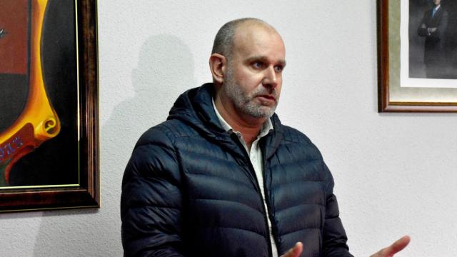 El alcalde de Roales del Pan, David García, en declaraciones a los medios tras la muerte de Arancha