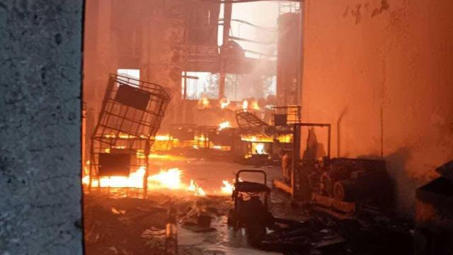 Controlado el incendio de As Somozas (A Coruña), en el que ardió material inflamable