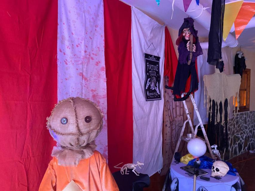 Interior de una de las casas de la ruta del Terror