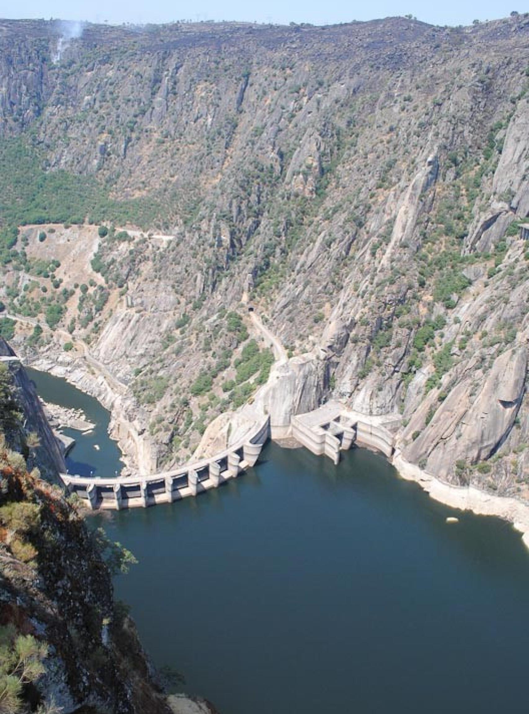 Cañón del río Duero dentro el Parque Natural Arribes, en Aldeadávila