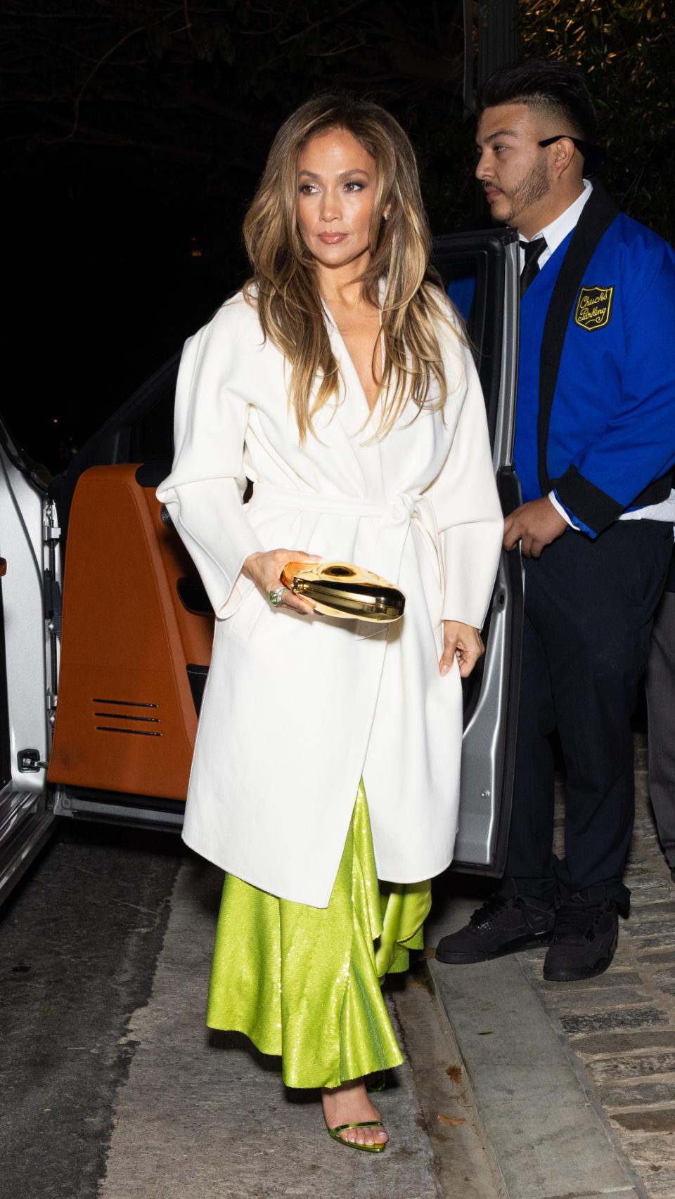 Jennifer López llega a la celebración.