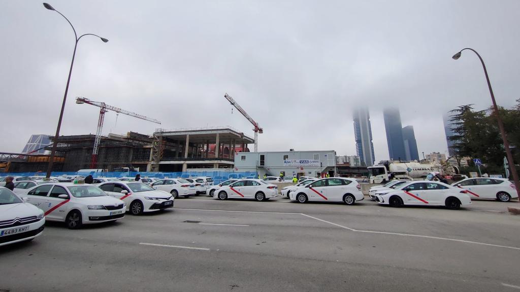 la bolsa de taxis de la estación de Chamartín, este martes.