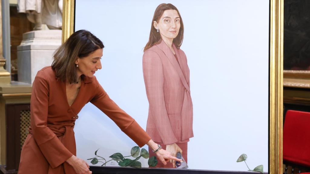 La ministra de Justicia en funciones, Pilar Llop, durante la presentación de su retrato como presidenta del Senado.