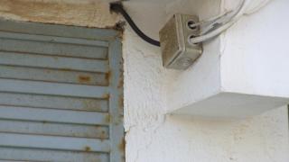 Enganche fraudulento de luz en Ayamonte.