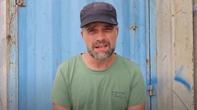 El anestesista valenciano Raúl Incertis forma parte del equipo internacional de Médicos Sin Fronteras