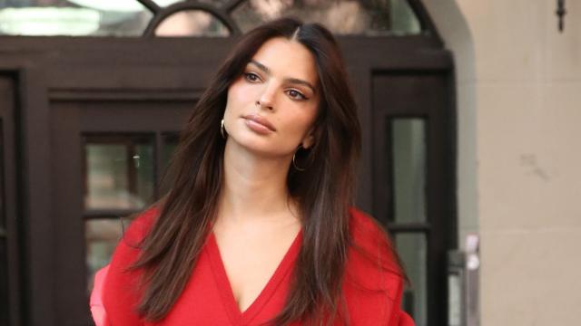 Emily Ratajkowski.