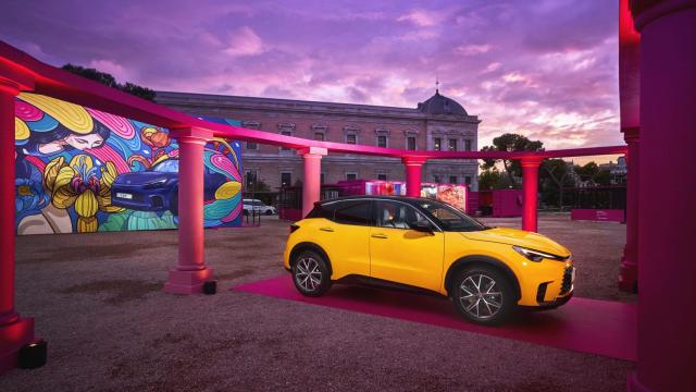 El Nuevo LBX de Lexus en la Plaza de Colón