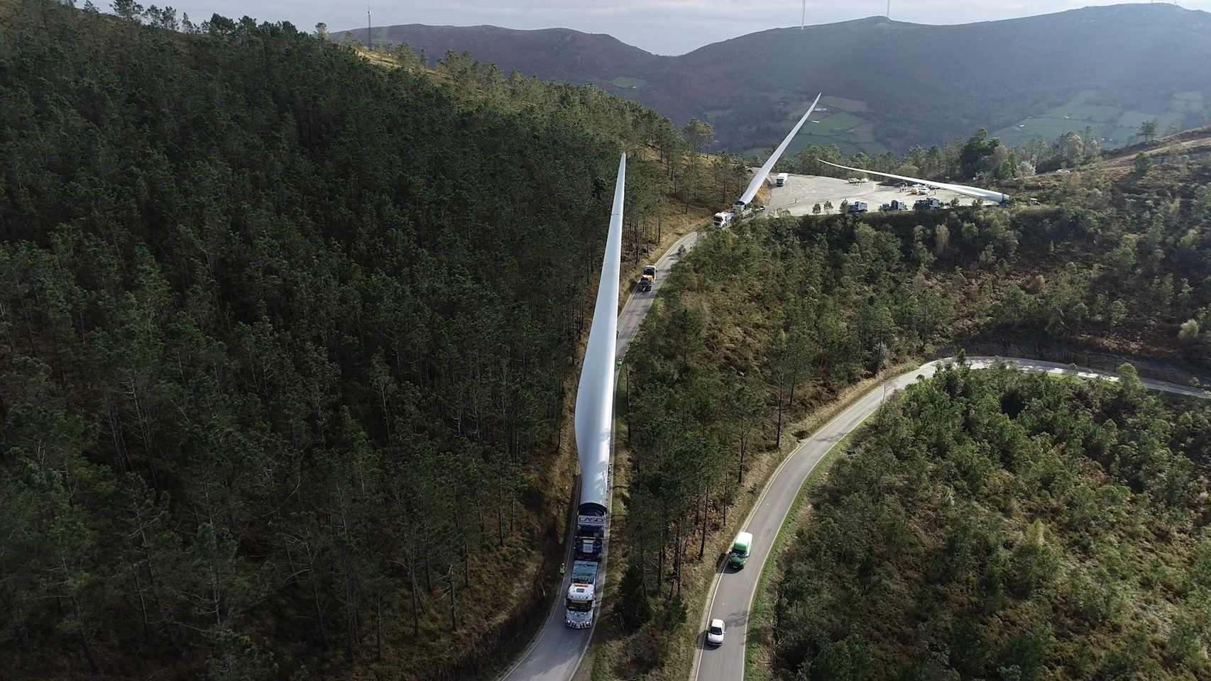 Traslado de palas del parque eólico de Buseco en Asturias en 2022.