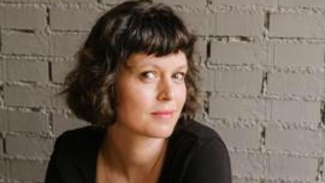 La escritora Cristina Vatra.