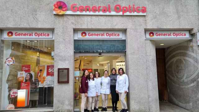 El equipo de trabajadoras de General Óptica en Puerta del Sol.