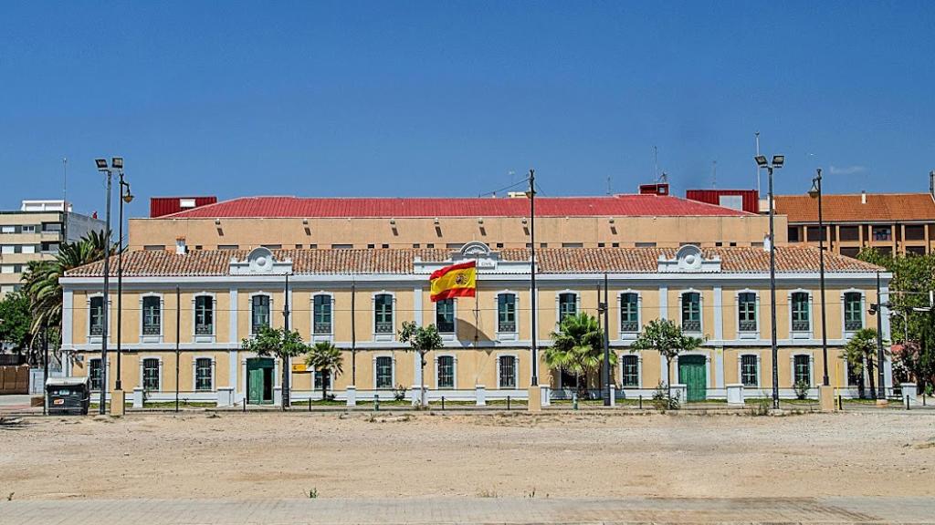 Vista del solar donde se habría producido la violación en manada. EE