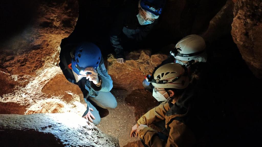 Interior de la cueva de Rincón de la Victoria.