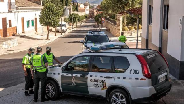Patrulla de la Guardia Civil, imagen de archivo. Efe / Biel Aliño