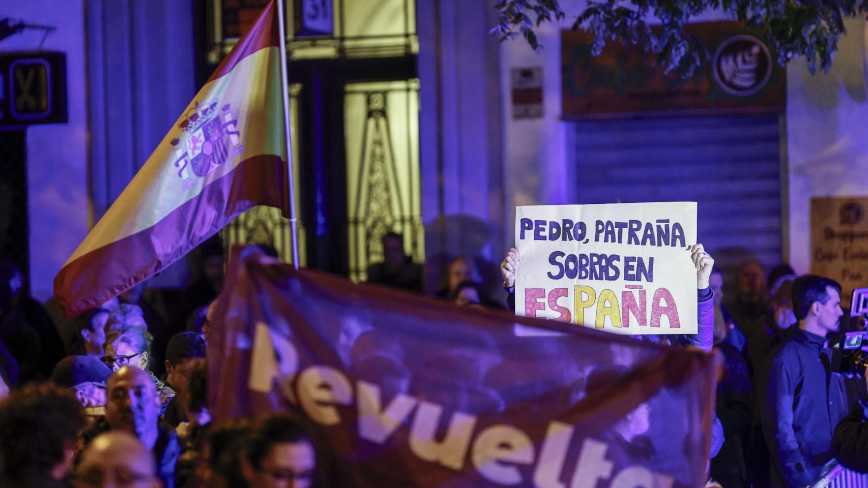Archivada la denuncia de dos miembros de Vox que acusó a la asociación juvenil Revuelta de quedarse donativos para la dana