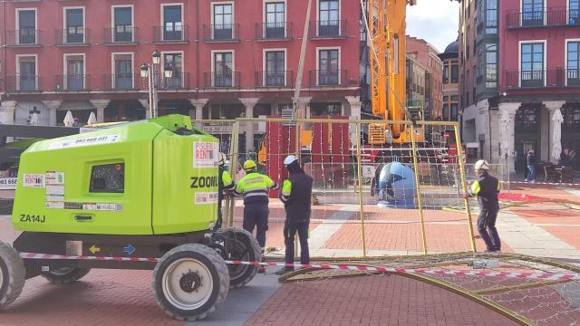 Varios operarios han comenzado con la operación esta mañana