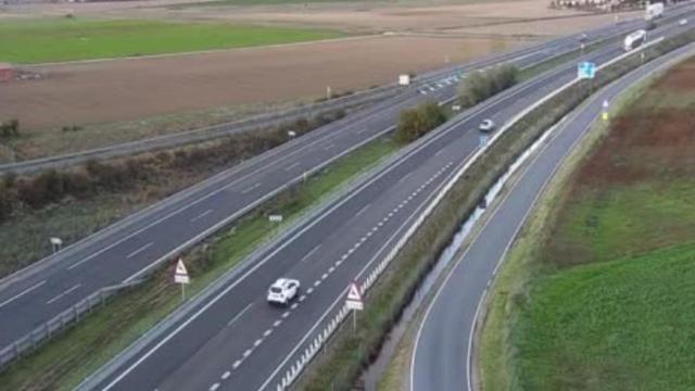 Imagen de la A-6 a su paso por Tordesillas.