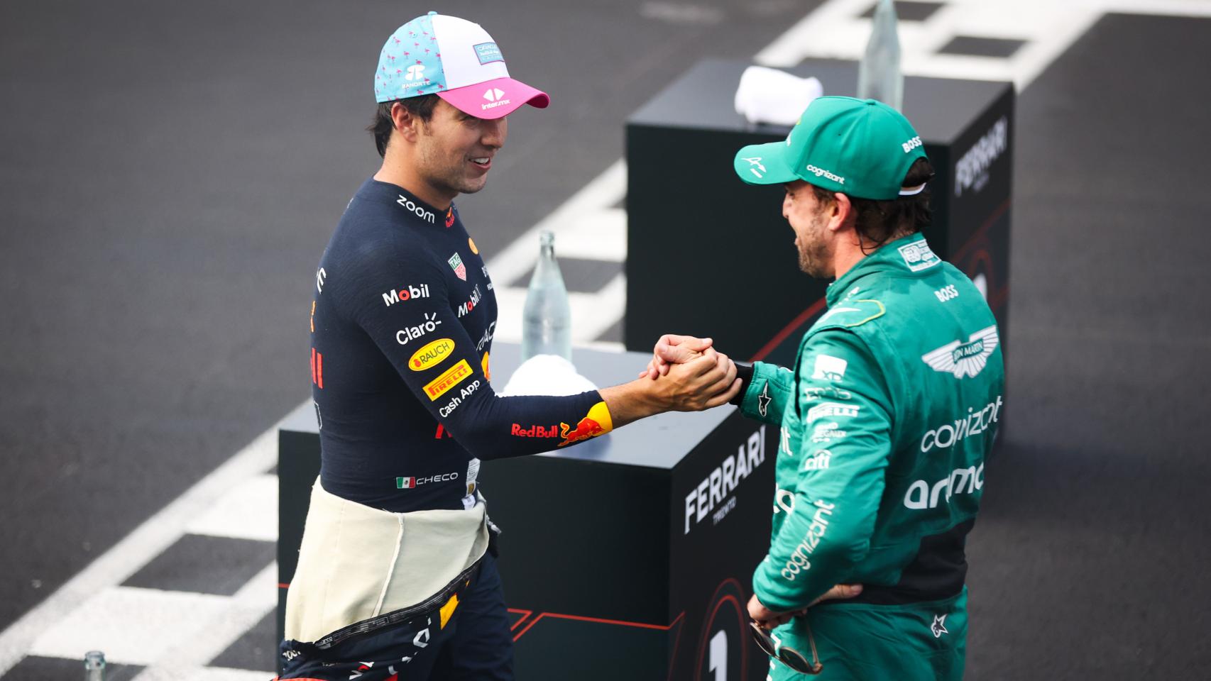 Checo Pérez y Fernando Alonso