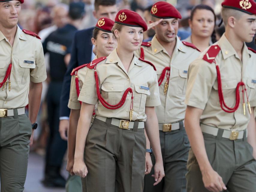 La Princesa renunció a su sueldo de cadete.