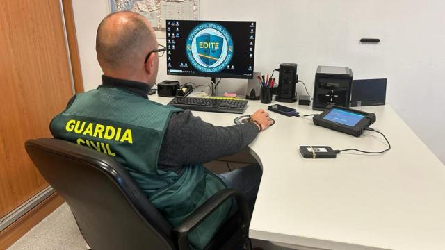 Una denuncia en A Coruña ayuda a desmantelar un grupo que estafaba mediante SMS desde Barcelona