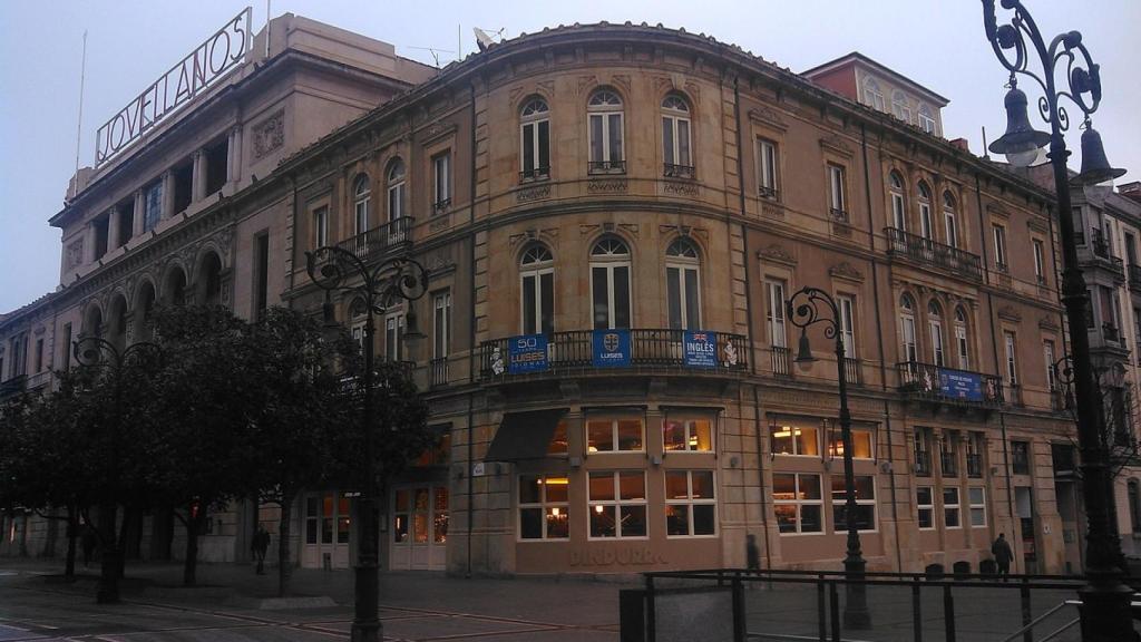 La cafetería histórica de Asturias que enamora a todos: por ella pasó Federico García Lorca