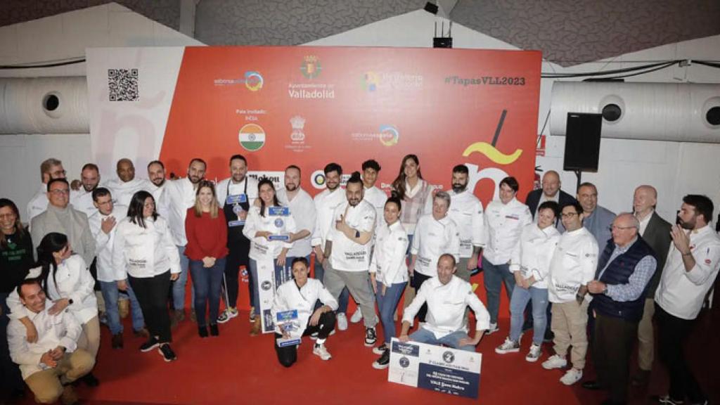 Todos los participantes en la final del Concurso de Pinchos por Barrios