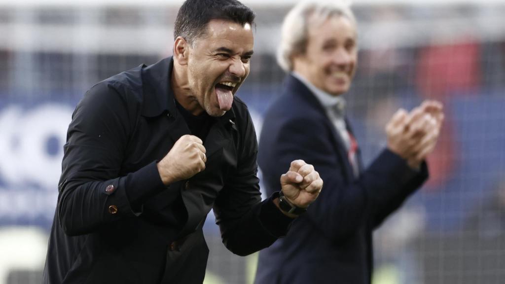 Míchel celebra una victoria del Girona.