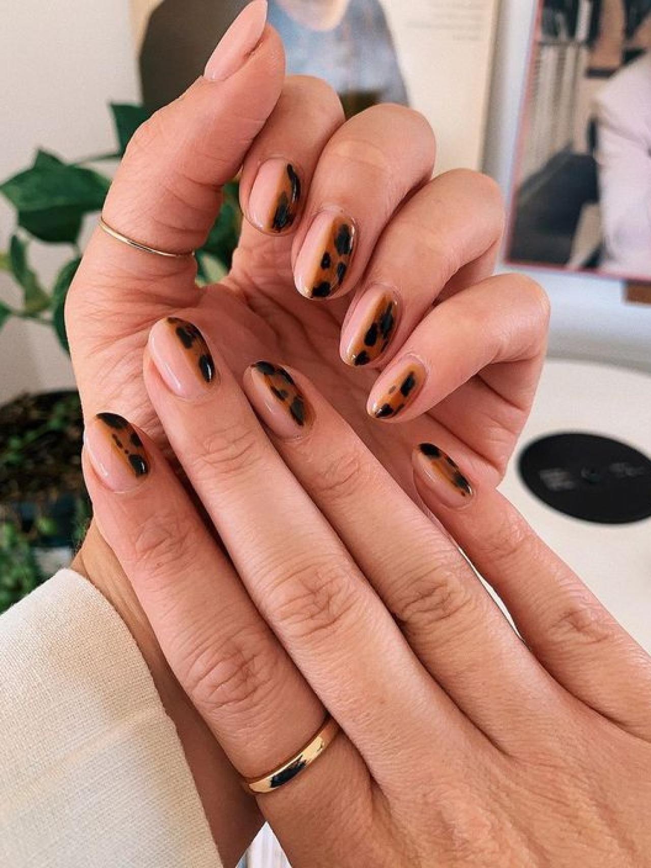 Uñas carey