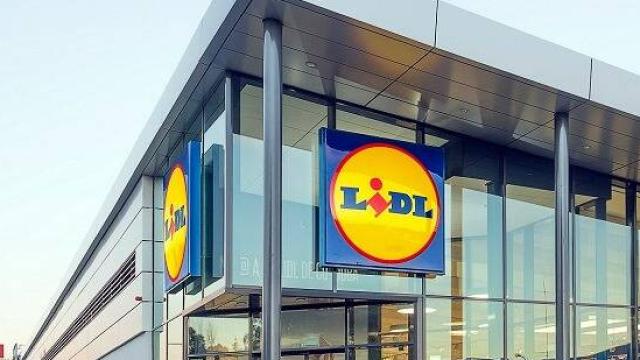 Lidl fachada 2