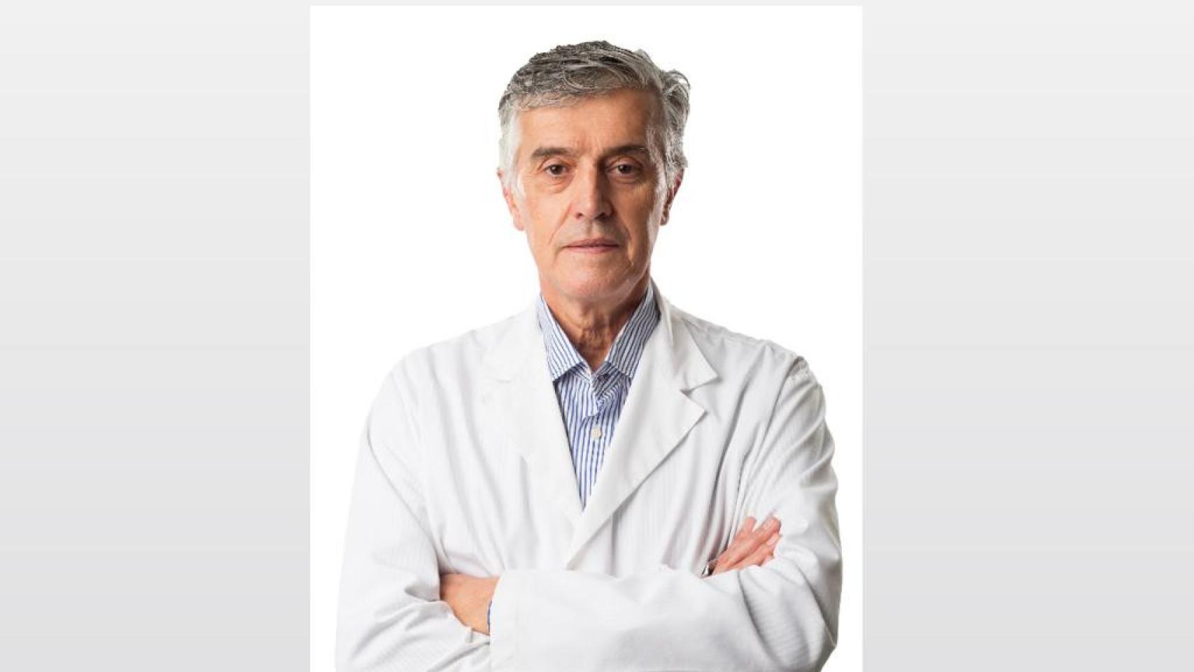 El doctor Alfonso de la Fuente.