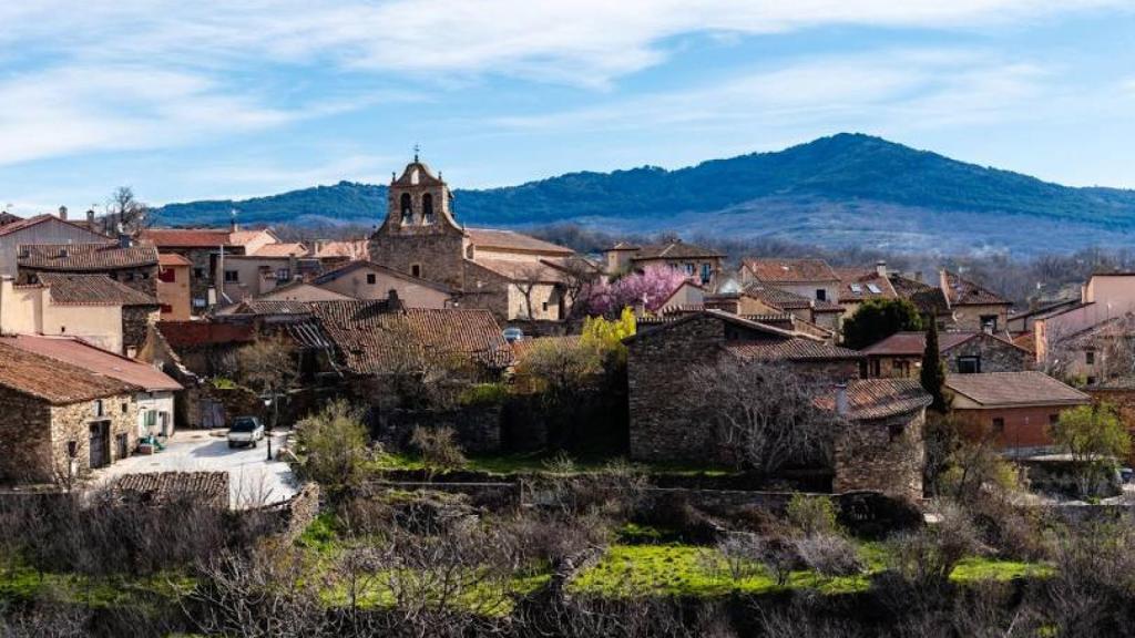 Conoce el pueblo de Madrid que parece detenido en el tiempo: ideal para una escapada de otoño.