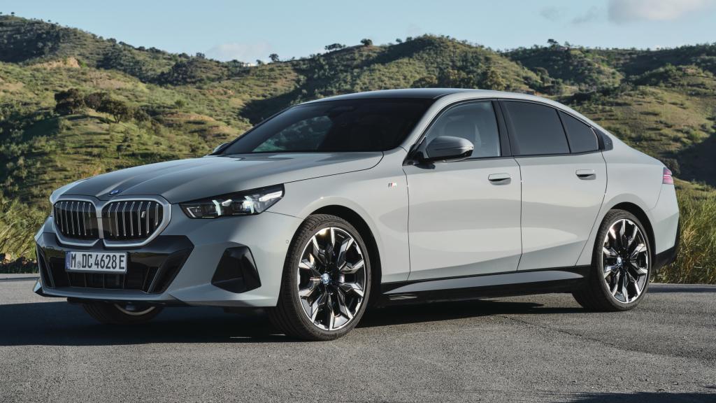 BMW i5.