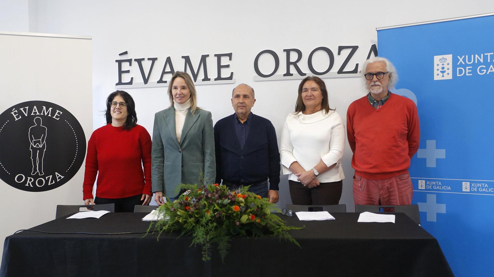 Ganadores del Premio Internacional de Poesía Carlos Oroza.
