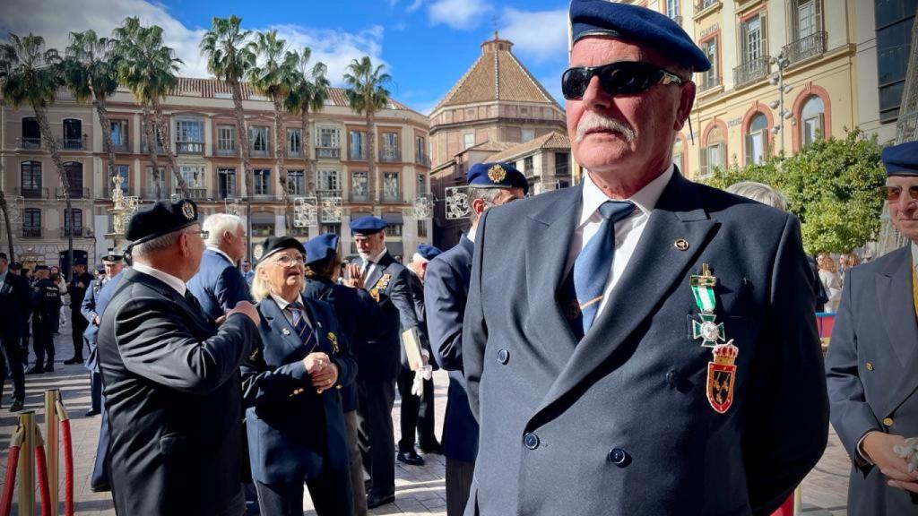 Freixas posa con gafas de sol, como todo el mundo le conoce, según cuenta.