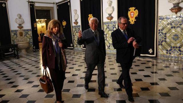António Costa abandona el Consejo de Estado en el que estaba reunido con Rebelo de Sousa.