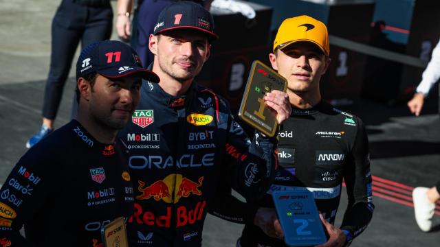 Checo Pérez, Max Verstappen y Lando Norris