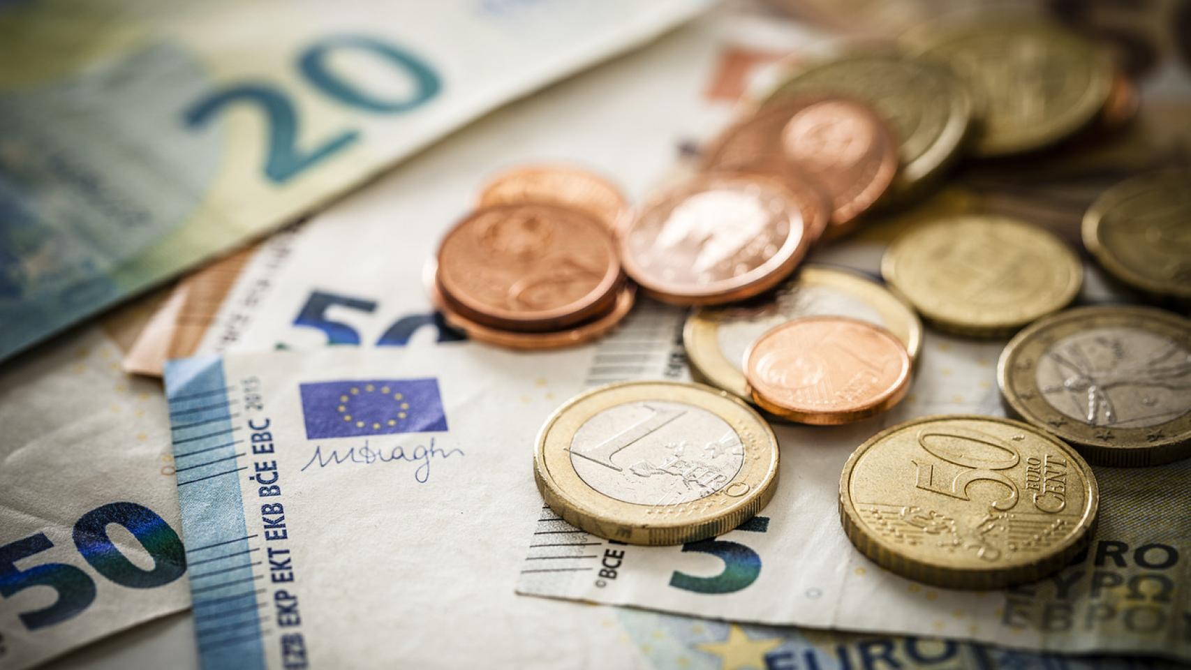 ¿Qué hacer con el dinero no si me toca 'El Gordo' de Navidad? Los expertos responden