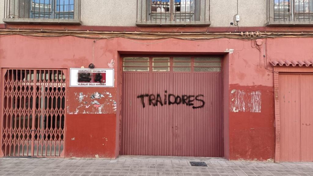 Sede socialista en el municipio valenciano de Albalat dels Sorells este jueves. EE