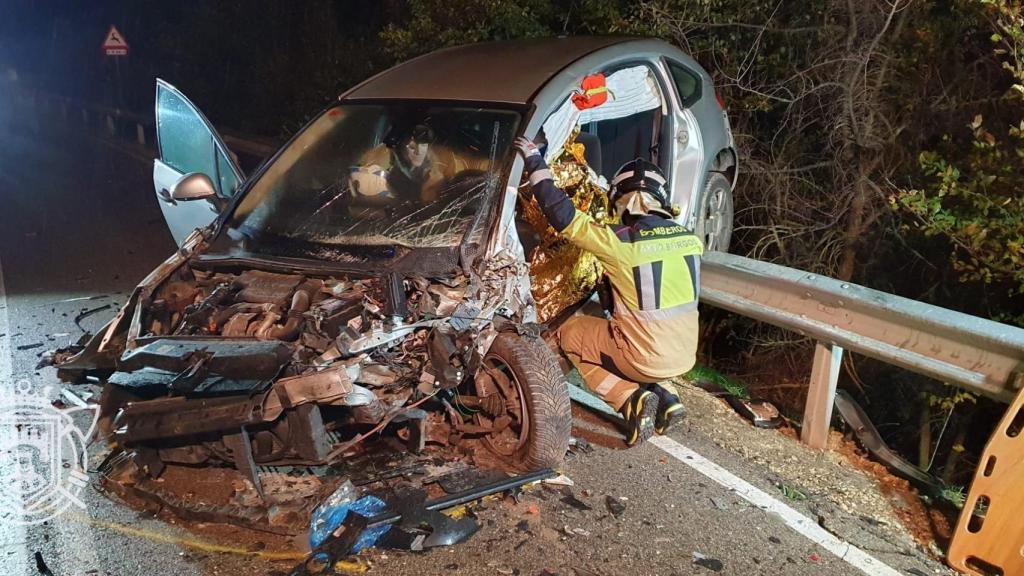 Aparatoso accidente en Pisones