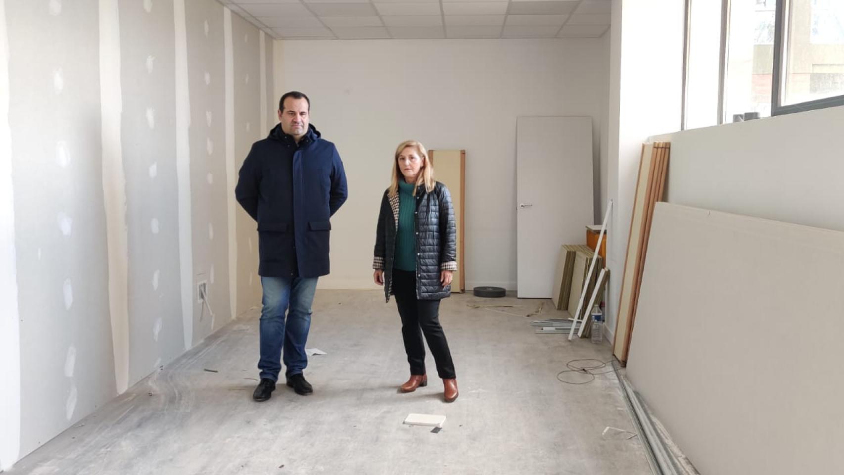 El alcalde de Santa Marta, David Mingo, ha visitado las obras de las nuevas instalaciones del Centro de Adultos