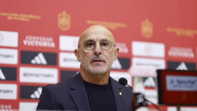 Luis de la Fuente en rueda de prensa