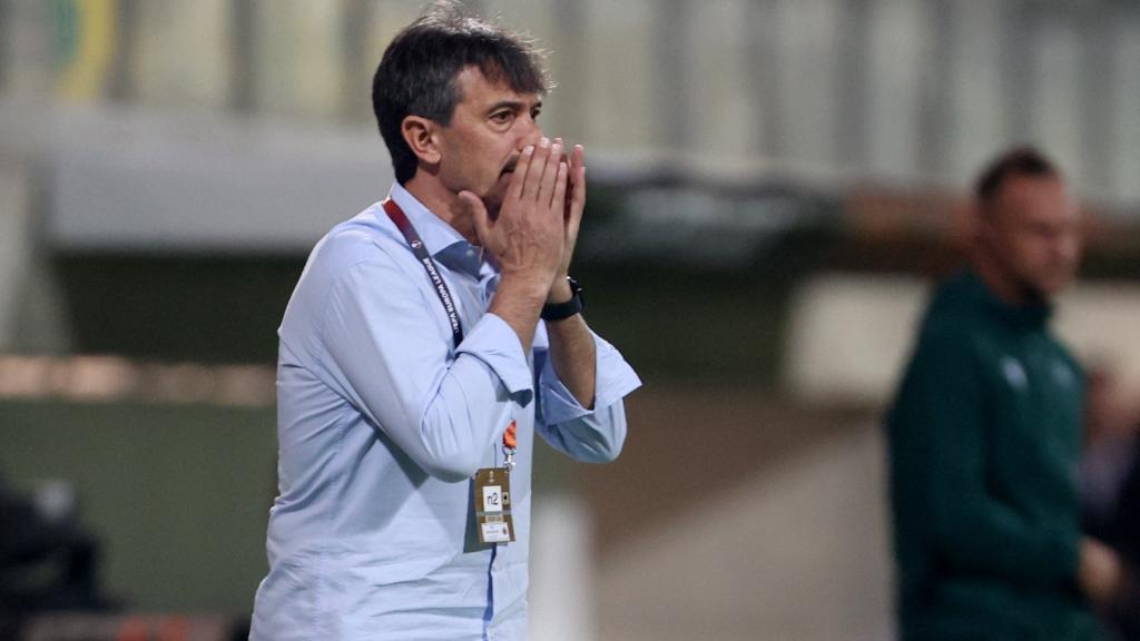 Pacheta, en su último partido al frente del Villarreal