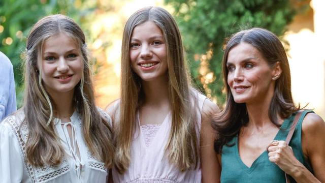 La reina Letizia, la princesa Leonor y la infanta Sofía en una imagen de archivo.