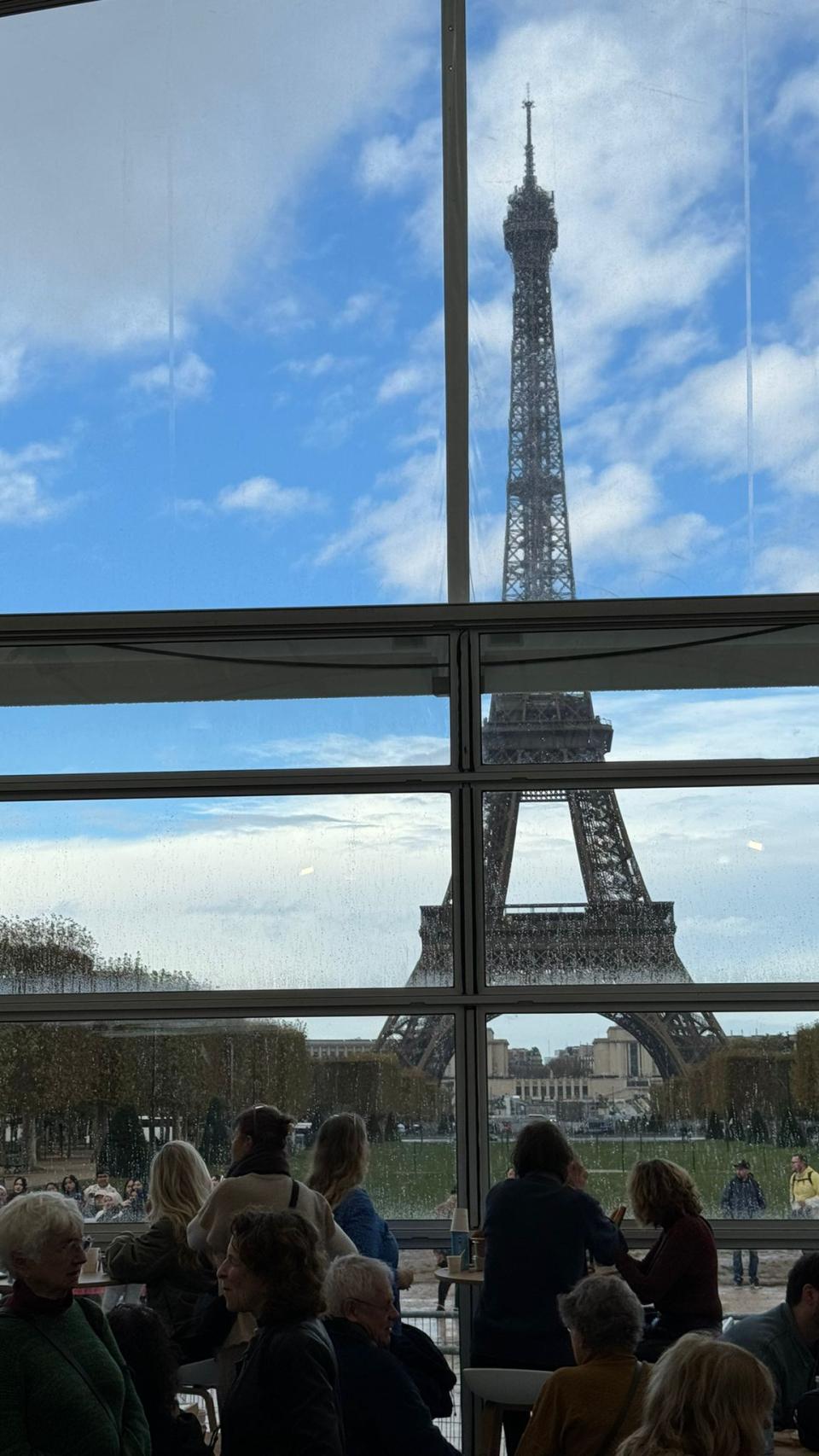 Paris Photo.